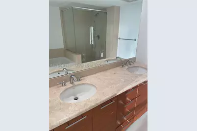 50 Biscayne #5001, Miami, FL 33132 - Photo 12