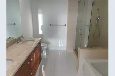 50 Biscayne #5001, Miami, FL 33132 - Photo 14