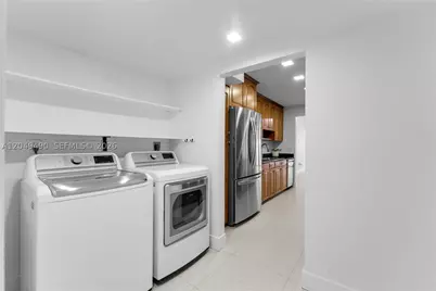 8054 SW 86th, Miami, FL 33143 - Photo 16