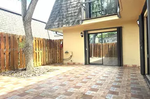 14240 SW 94th Circle, Miami, FL 33186 - Photo 4