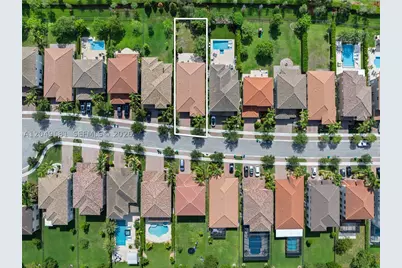 8530 Miralago, Parkland, FL 33076 - Photo 4