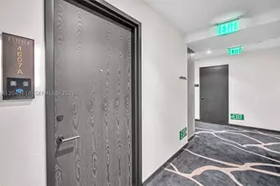 20 NE 11th, Miami, FL 33132 - Photo 16