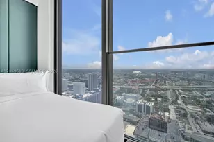 20 NE 11th, Miami, FL 33132 - Photo 12