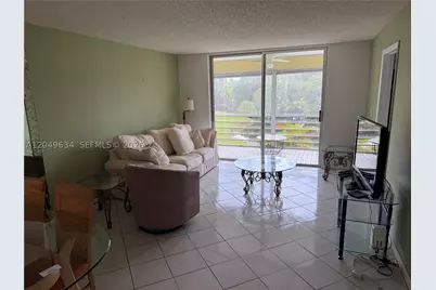 8135 Sunrise Lakes #210, Sunrise, FL 33322 - Photo 20