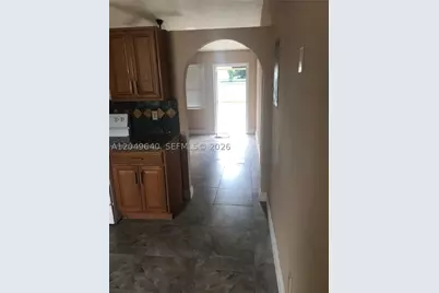 2201 Scott #B, Hollywood, FL 33020 - Photo 4