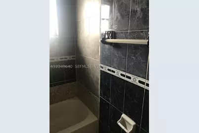 2201 Scott #B, Hollywood, FL 33020 - Photo 10