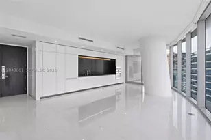 300 Biscayne Blvd, Miami, FL 33131 - Photo 4