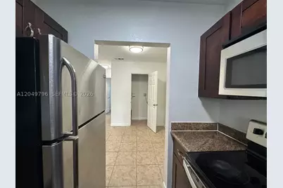 2640 NE 8th #17, Wilton Manors, FL 33334 - Photo 8