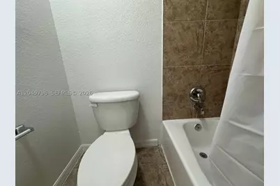 2640 NE 8th #17, Wilton Manors, FL 33334 - Photo 14