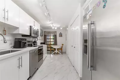 1580 NW 93rd #300, Pembroke Pines, FL 33024 - Photo 18