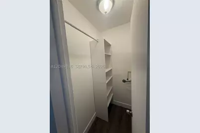 469 SW 3rd #9, Miami, FL 33130 - Photo 8