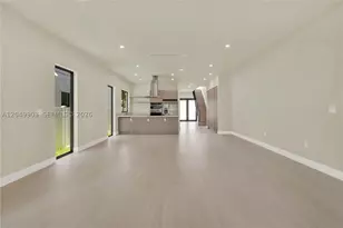 2889 SW 35th, Miami, FL 33133 - Photo 14