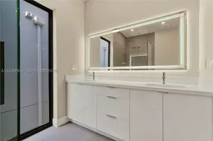 2889 SW 35th, Miami, FL 33133 - Photo 42