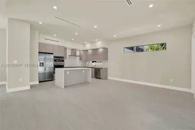 3437 SW 29th #3437, Miami, FL 33133 - Photo 8