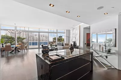 200 Biscayne Boulevard #PH-5404, Miami, FL 33131 - Photo 28