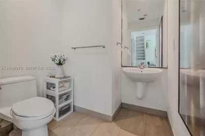 7700 Collins #3, Miami Beach, FL 33141 - Photo 22