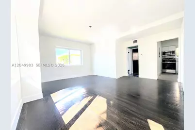 7325 Byron #8, Miami Beach, FL 33141 - Photo 8
