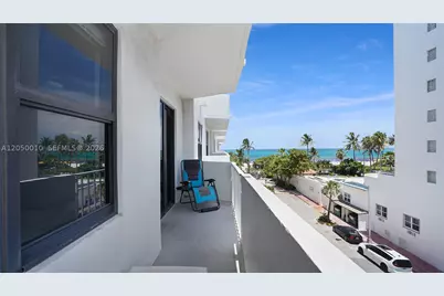 4301 Collins #403, Miami Beach, FL 33140 - Photo 10