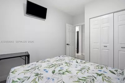 16930 SW 90th, Miami, FL 33196 - Photo 12