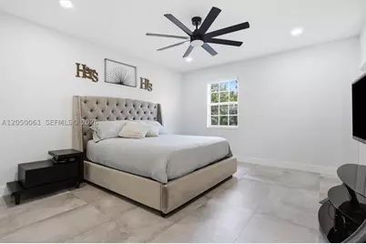 16930 SW 90th, Miami, FL 33196 - Photo 14