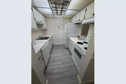 14421 N Kendall #412M, Miami, FL 33186 - Photo 6