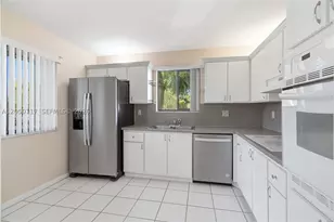 16252 Laurel, Weston, FL 33326 - Photo 6