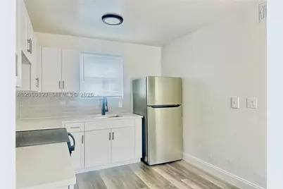 1545 NW 8th #105, Miami, FL 33136 - Photo 4