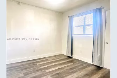 1545 NW 8th #105, Miami, FL 33136 - Photo 16