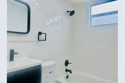 1545 NW 8th #105, Miami, FL 33136 - Photo 8