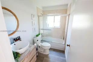 16301 Malibu, Weston, FL 33326 - Photo 12