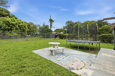 1630 NW 124th, North Miami, FL 33167 - Photo 26