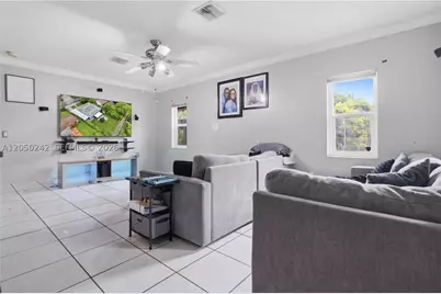 1630 NW 124th, North Miami, FL 33167 - Photo 4