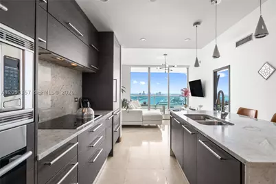 900 Biscayne #3704, Miami, FL 33132 - Photo 6