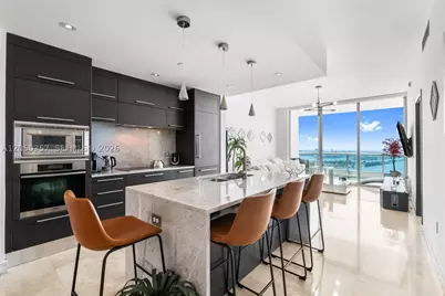 900 Biscayne #3704, Miami, FL 33132 - Photo 4