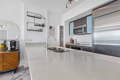 55 SE 6th #3807, Miami, FL 33131 - Photo 8