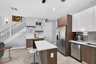 405 NE 35th #5, Oakland Park, FL 33334 - Photo 8