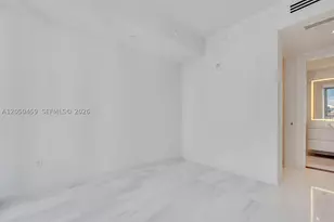 300 Biscayne Blvd, Miami, FL 33131 - Photo 18