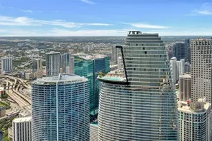 300 Biscayne Blvd, Miami, FL 33131 - Photo 46