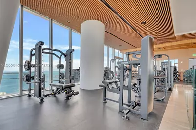 300 Biscayne Boulevard #3008W, Miami, FL 33131 - Photo 34