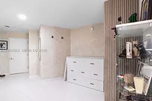 851 NE 1st, Miami, FL 33132 - Photo 4