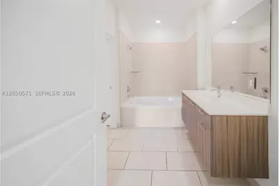 8265 NW 41st #C-202, Doral, FL 33166 - Photo 12