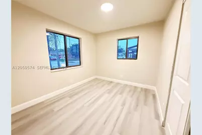 2401 SW 50th, Plantation, FL 33317 - Photo 14