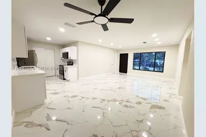 2401 SW 50th, Plantation, FL 33317 - Photo 4