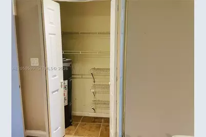 2401 Riverside #114-B, Coral Springs, FL 33065 - Photo 6