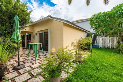 9852 NW 9th, Plantation, FL 33324 - Photo 26