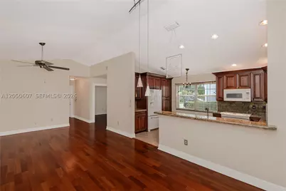 9852 NW 9th, Plantation, FL 33324 - Photo 6