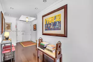 848 Brickell Key, Miami, FL 33131 - Photo 8