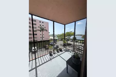 20850 San Simeon #302-5, Miami, FL 33179 - Photo 24