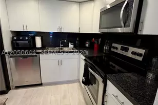 20850 San Simeon, Miami, FL 33179 - Photo 16