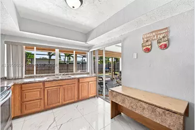 7905 Biltmore, Miramar, FL 33023 - Photo 4